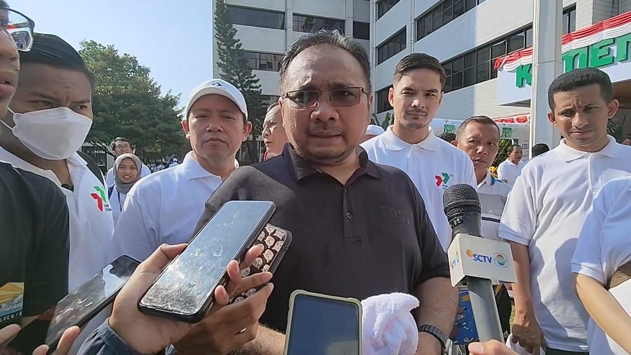 Menteri Agama RI Yaqut Cholil Qoumas saat ditemui media di kantor Kementerian Agama, Jalan Lapangan Banteng Barat, Jakarta Pusat, Sabtu (14/1/2023)