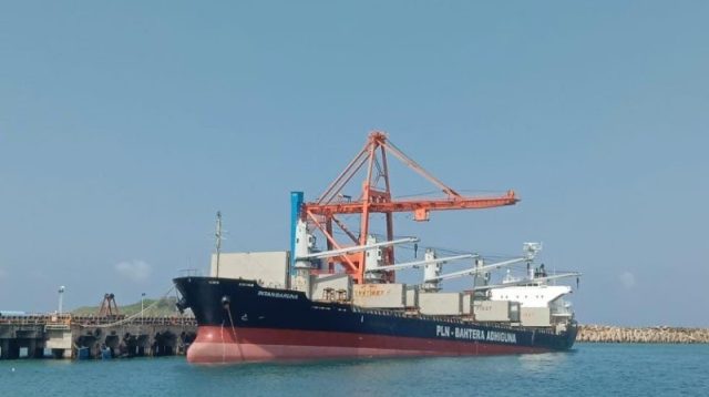 PT PLN (Persero) melalui subholding PT PLN Energi Primer Indonesia (EPI) memastikan pasokan energi primer untuk seluruh pembangkit di Indonesia jelang libur Idul Fitri 1444 Hijriah dalam kondisi aman.