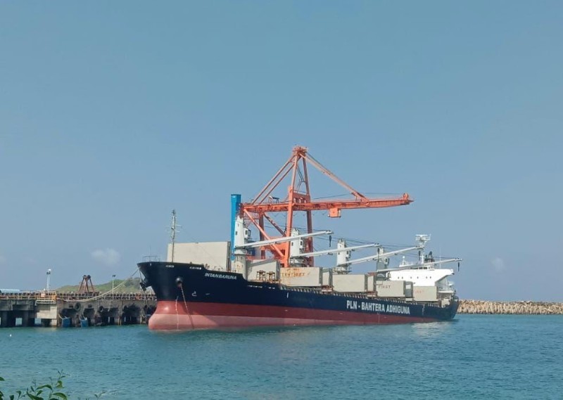 PT PLN (Persero) melalui subholding PT PLN Energi Primer Indonesia (EPI) memastikan pasokan energi primer untuk seluruh pembangkit di Indonesia jelang libur Idul Fitri 1444 Hijriah dalam kondisi aman. PT PLN (Persero) melalui subholding PT PLN Energi Primer Indonesia (EPI) memastikan pasokan energi primer untuk seluruh pembangkit di Indonesia jelang libur Idul Fitri 1444 Hijriah dalam kondisi aman.